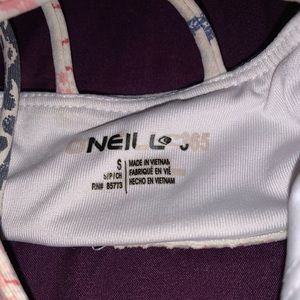 o’neil surfing top